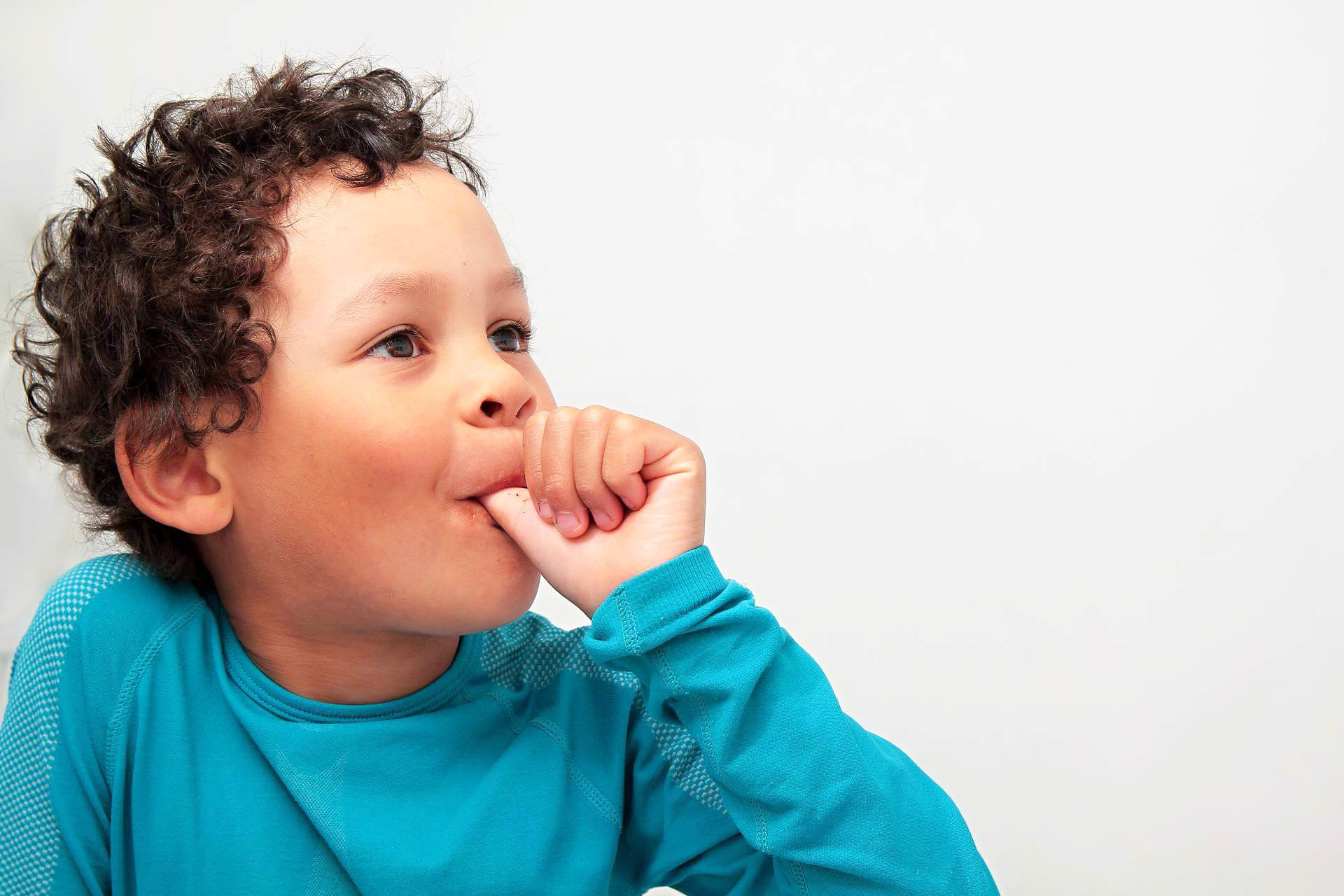 How Thumb Sucking Affects Your Child’s Teeth and How to Stop It