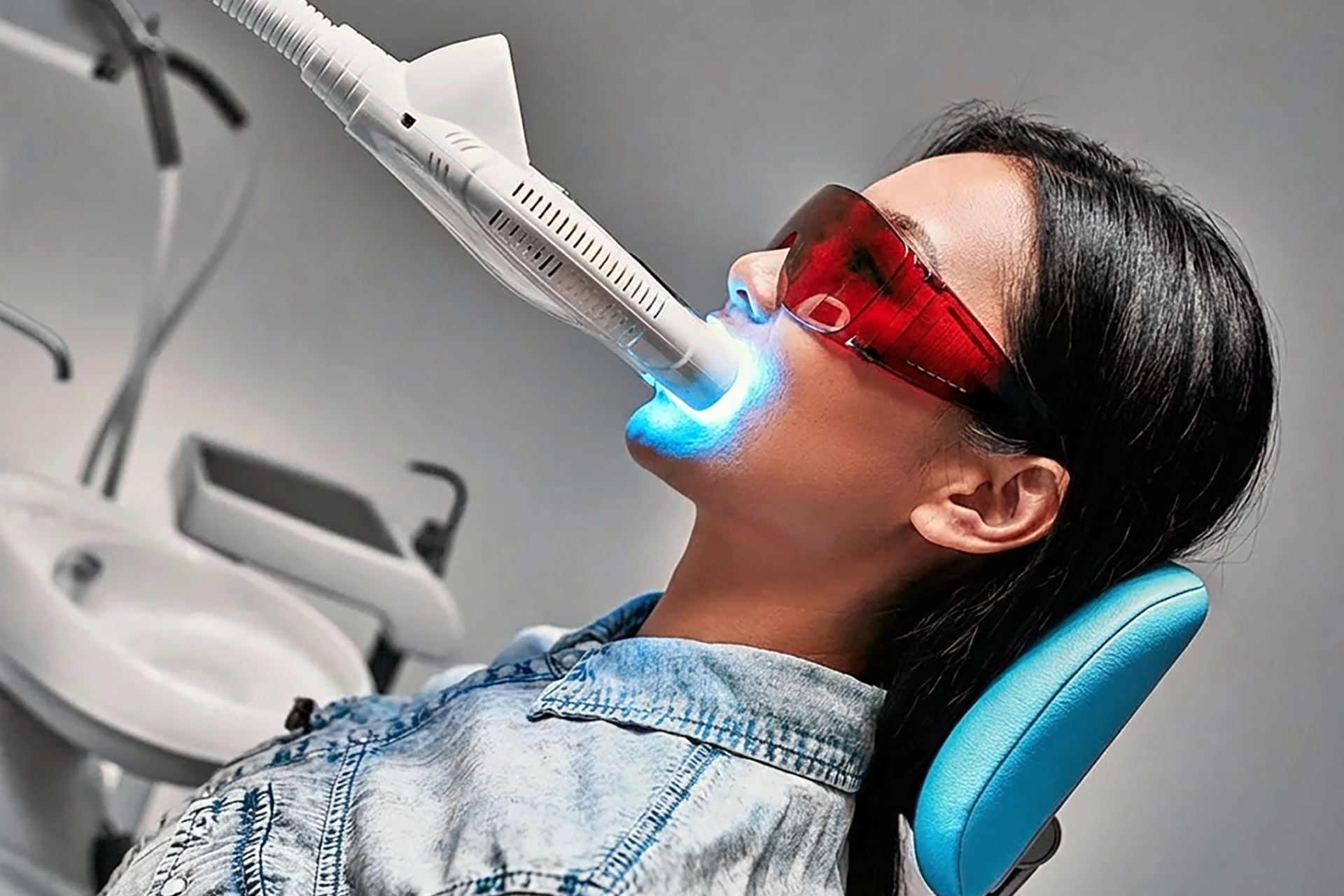 laser teeth whitening
