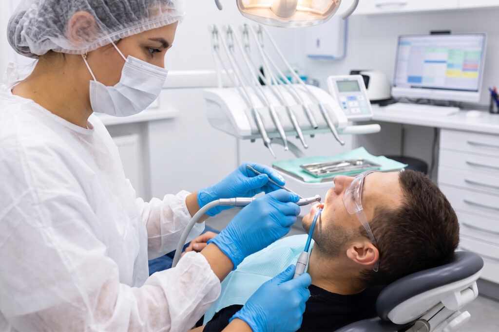 gingivitis vs periodontitis Singapore